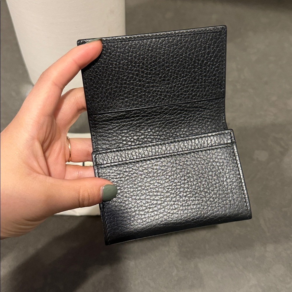 Gucci Marmont Black Card Holder - Picture 5 of 11